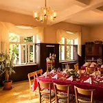 Leyscher Hof Szálloda Leutesdorf