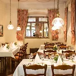 Leyscher Hof Hotel 2*