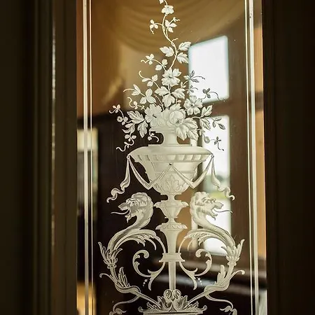 莱斯切霍夫酒店