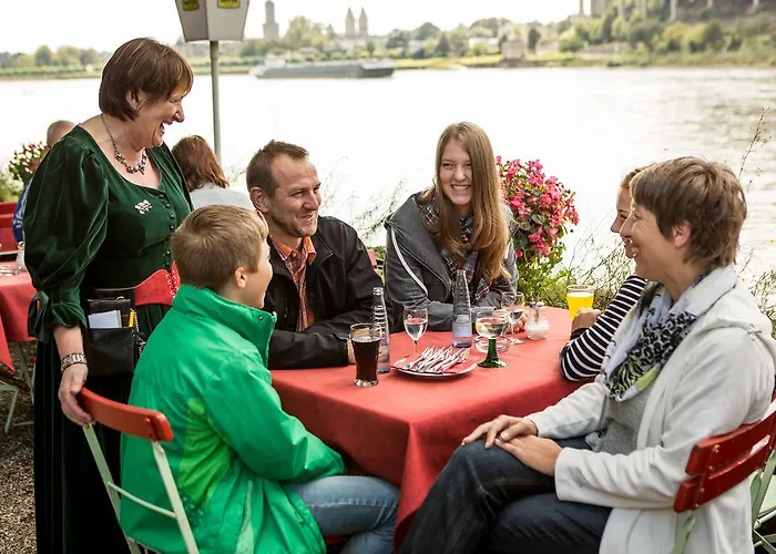 Hotel Leyscher Hof 2*